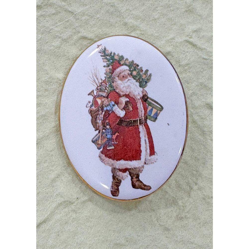 Vintage Oval Porcelain Santa Claus Brooch Pin